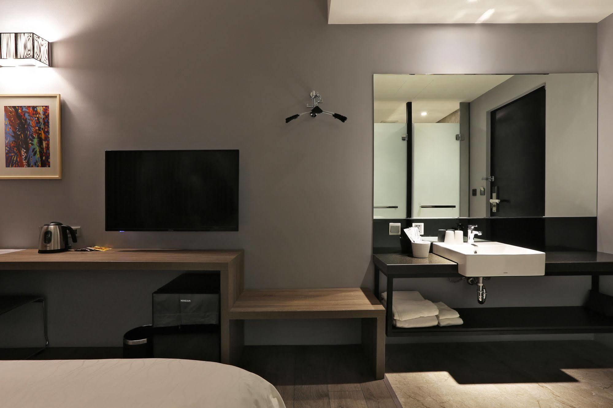 Miller Inn Tchaj-čung Exteriér fotografie